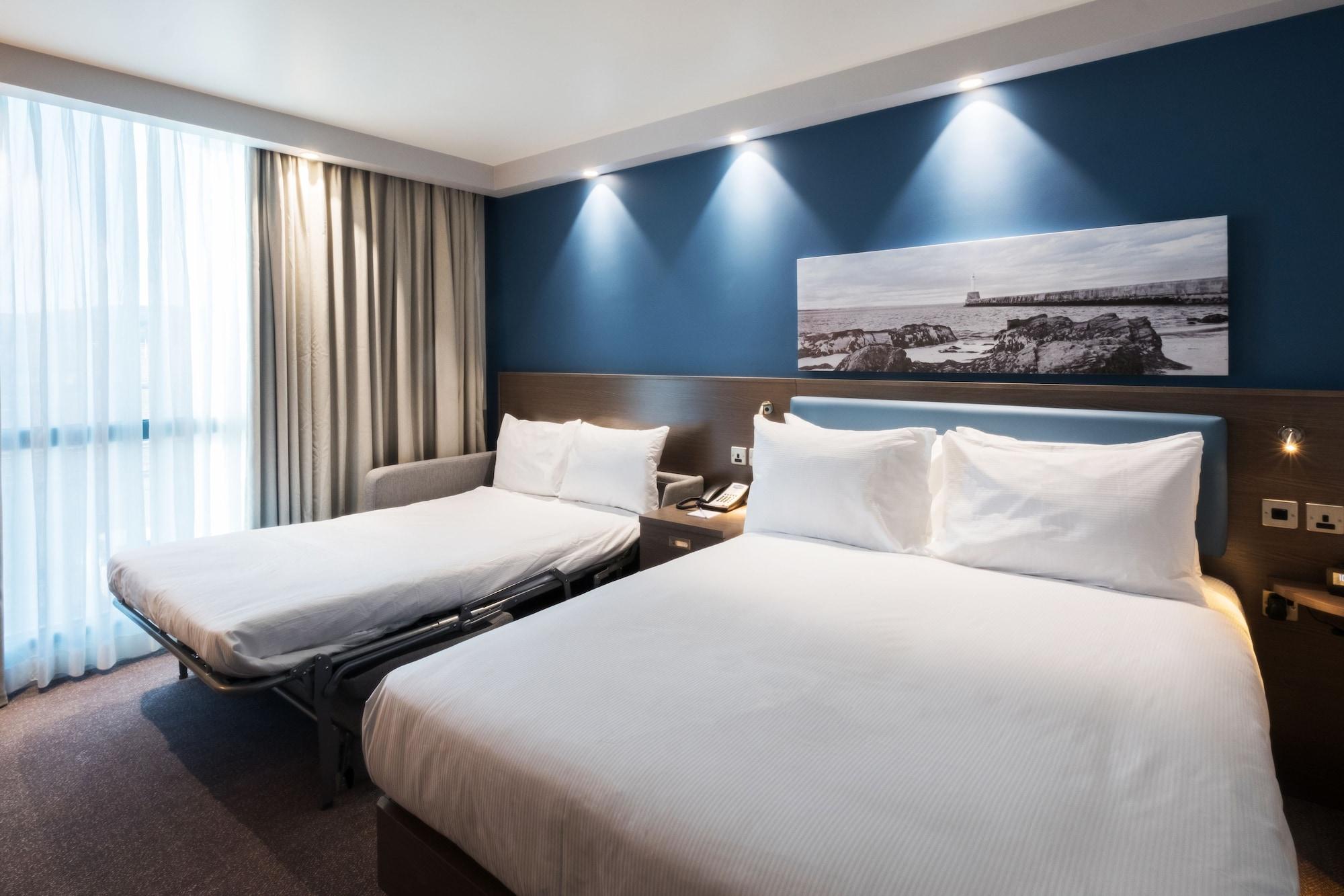 Hampton By Hilton Aberdeen Airport Dyce Kültér fotó